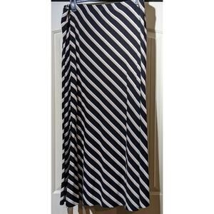 Chico's Black Tan White Diagonal Stripe Maxi Pull On Stretch Skirt Womens Sz 20